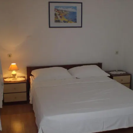 Apartmani Vesna Vir Exterior photo