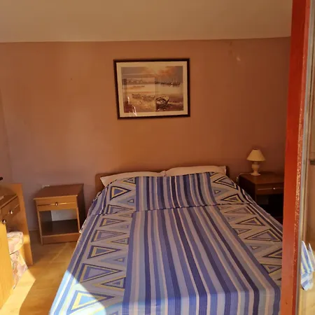 Apartmani Vesna Vir Exterior photo