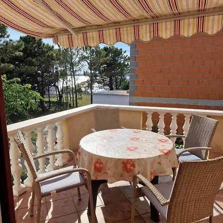 Apartmani Vesna Vir Exterior photo