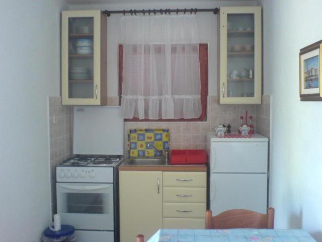 Vesna Apartment Vir
