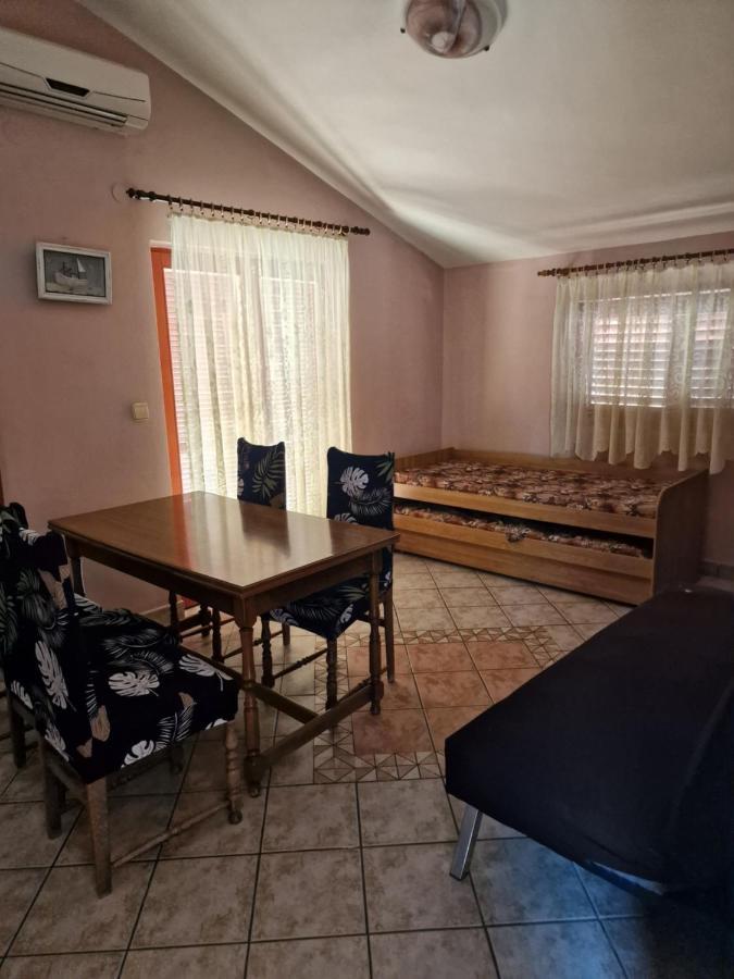 Apartment Vesna *
